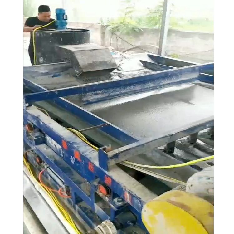 河北(bei)保定帶式壓濾機汚泥處(chu)理