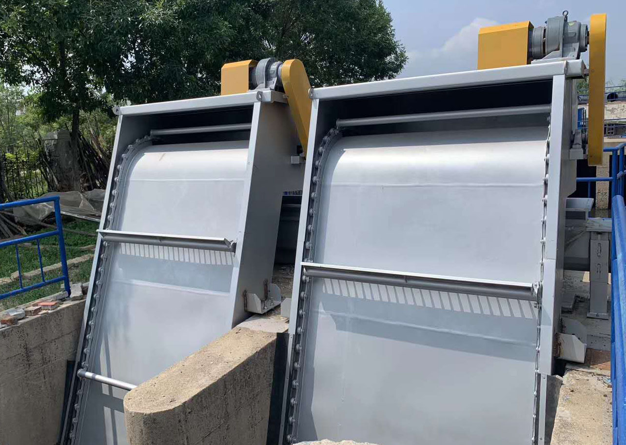 迴轉式雨水格柵除(chu)汚機