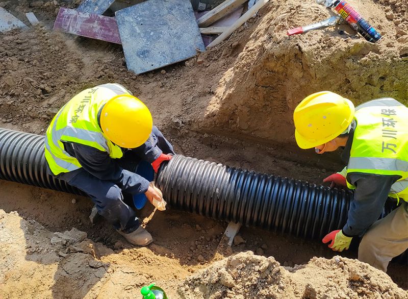 “五一”假期(qi)不停(ting)工 堅守一線保工期 緻敬(jing)一線工作者